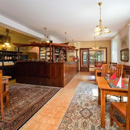 U Ruze 3* 쿤타호라